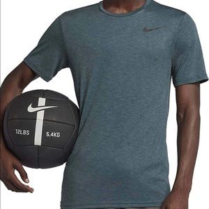 NWT NIKE Mens Breathe DRI-FIT Training top size 2XL